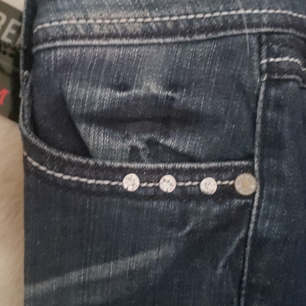 Jeans - Picture 5 of 6